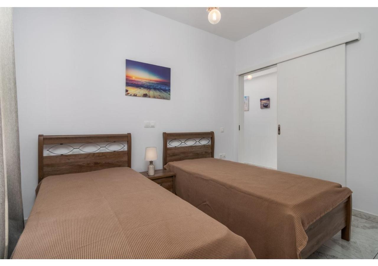 אדאמאס Soto'S Comfort House מראה חיצוני תמונה